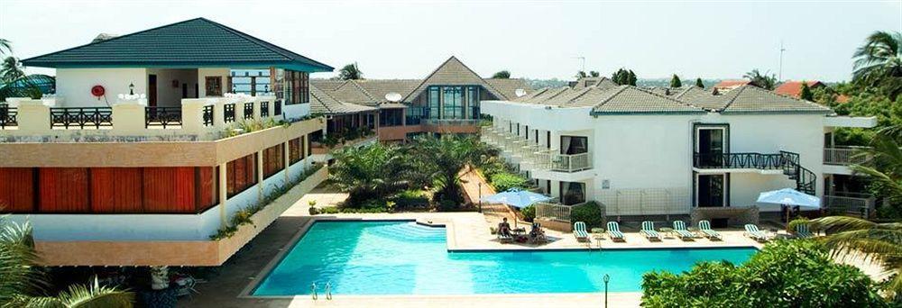 Beachcomber Hotel And Resort Daressalam Exterior foto